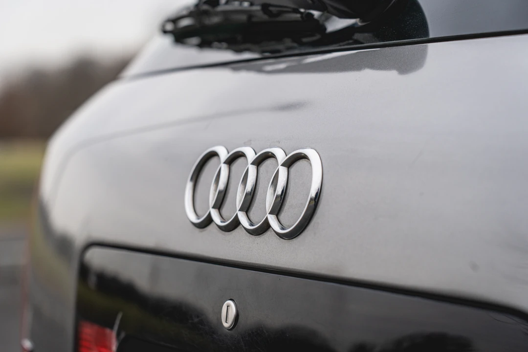 2002 Audi C5 S6 - Image 18 of 31