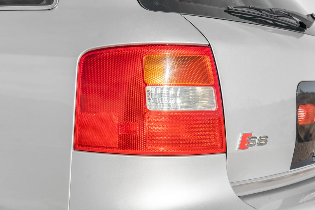 2002 Audi C5 S6 - Image 22 of 31