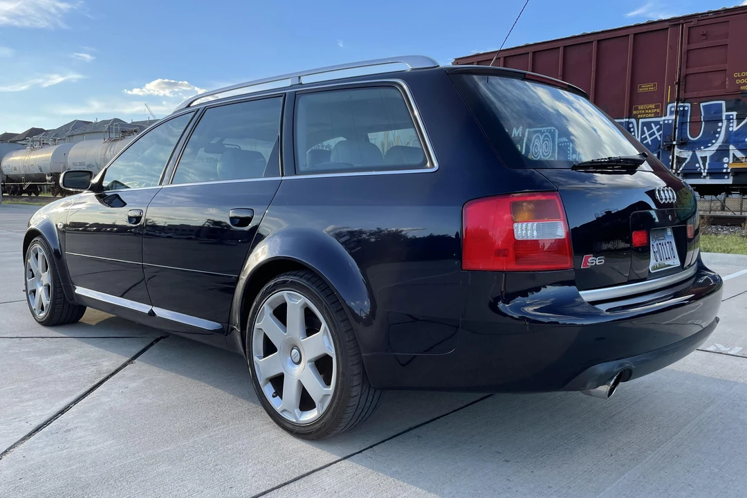 2002 Audi C5 S6 - Image 4 of 5