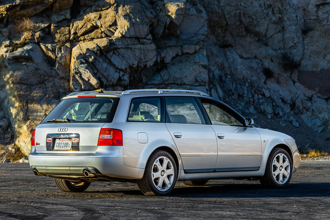2002 Audi C5 S6 - Image 15 of 31