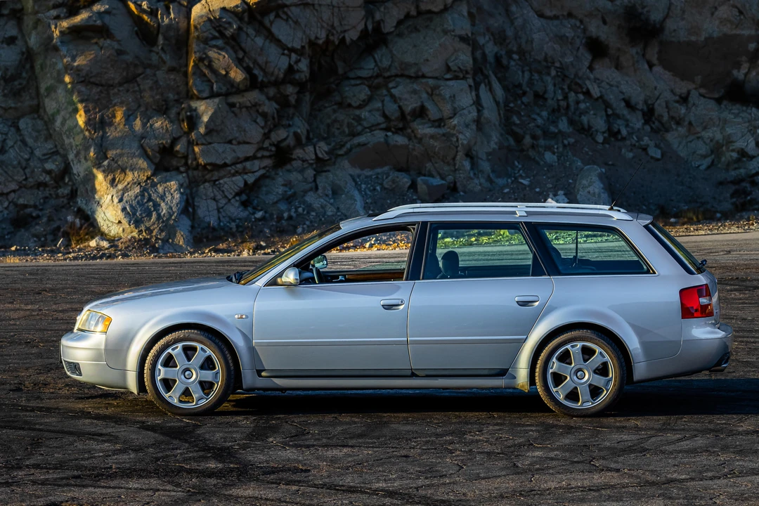 2002 Audi C5 S6 - Image 9 of 31