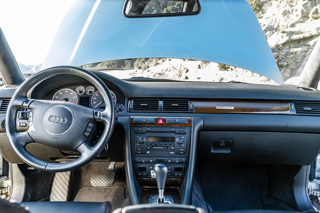 2002 Audi C5 S6 - Image 25 of 31