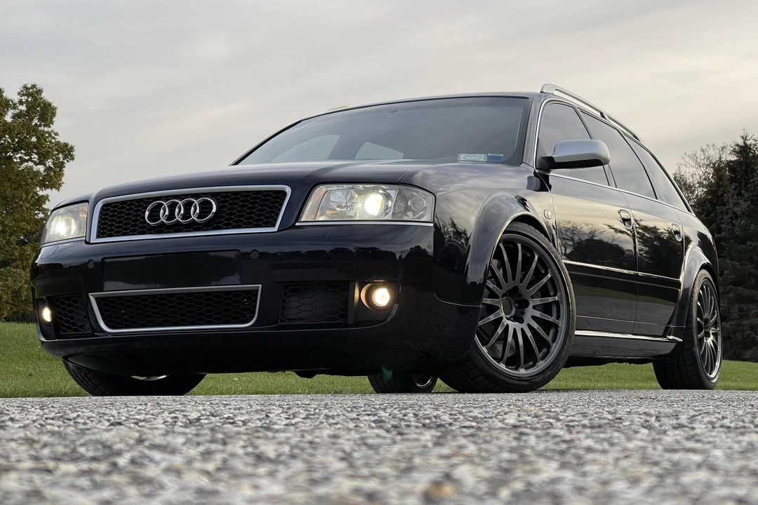 2002 Audi C5 S6 - Image 8 of 31
