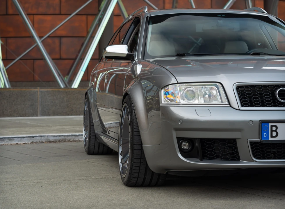2002 Audi C5 S6 - Image 16 of 31