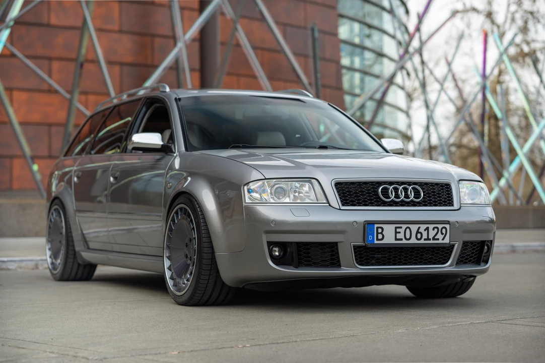 2002 Audi C5 S6 - Image 15 of 31