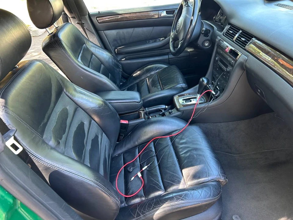 2002 Audi C5 S6 - Image 9 of 14