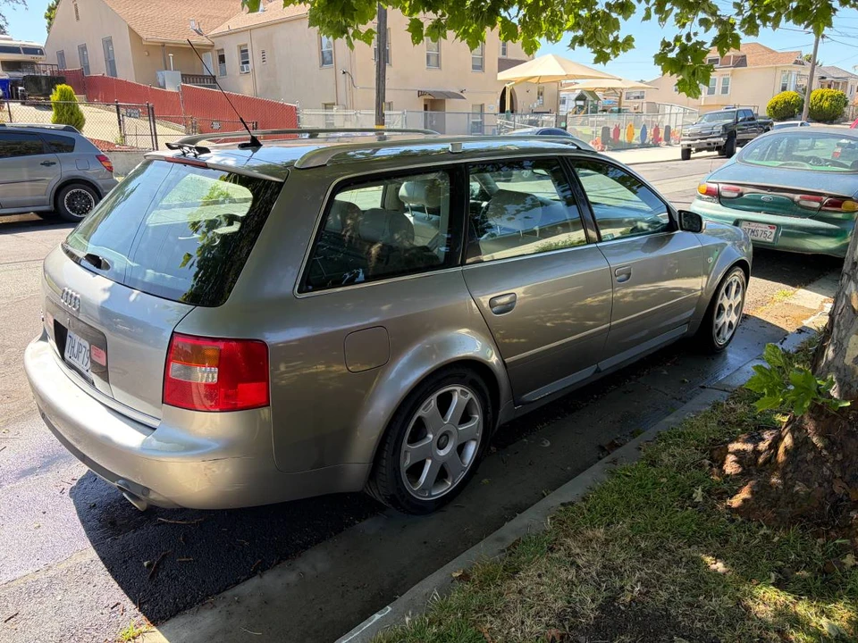 2002 Audi C5 S6 - Image 10 of 20