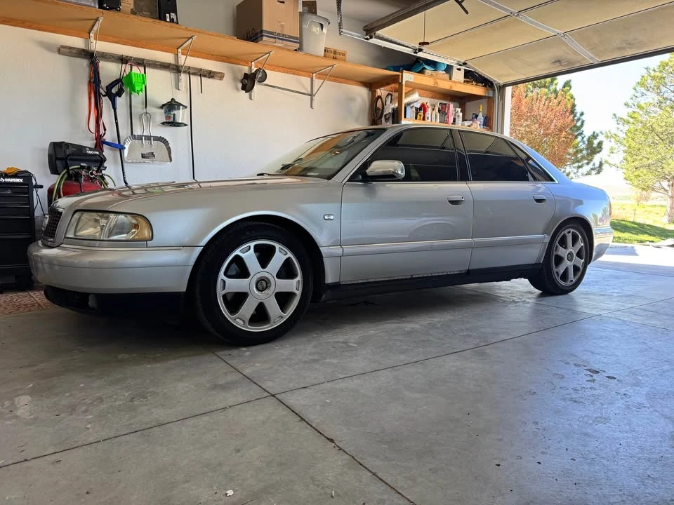 2002 Audi D2 S8 - Image 2 of 6