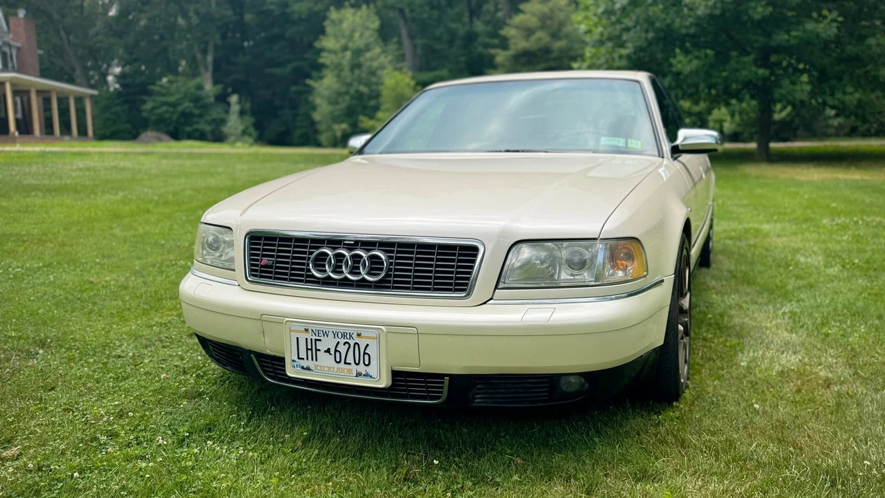 2002 Audi D2 S8 - Image 16 of 31