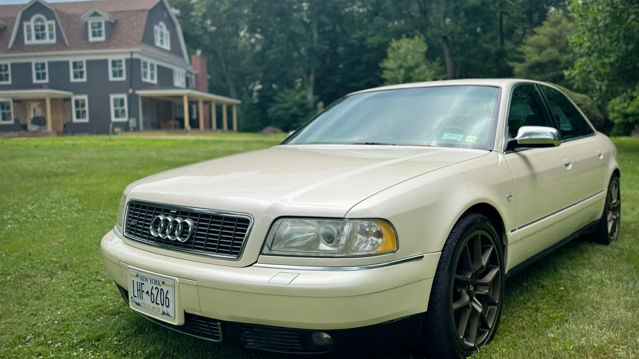 2002 Audi D2 S8 - Image 27 of 31
