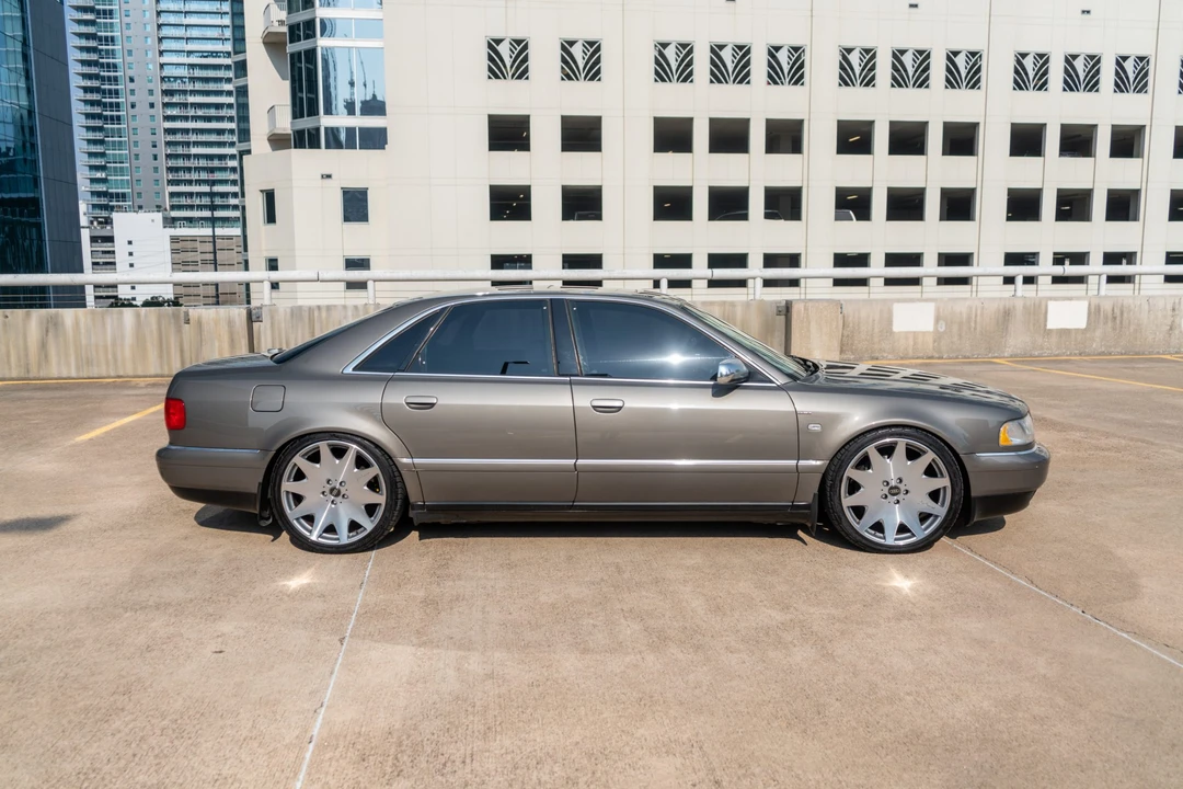 2002 Audi D2 S8 - Image 9 of 31