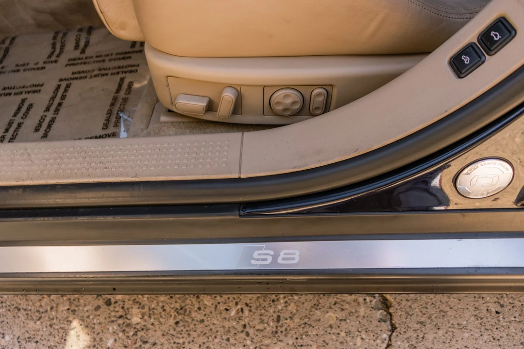2002 Audi D2 S8 - Image 28 of 31
