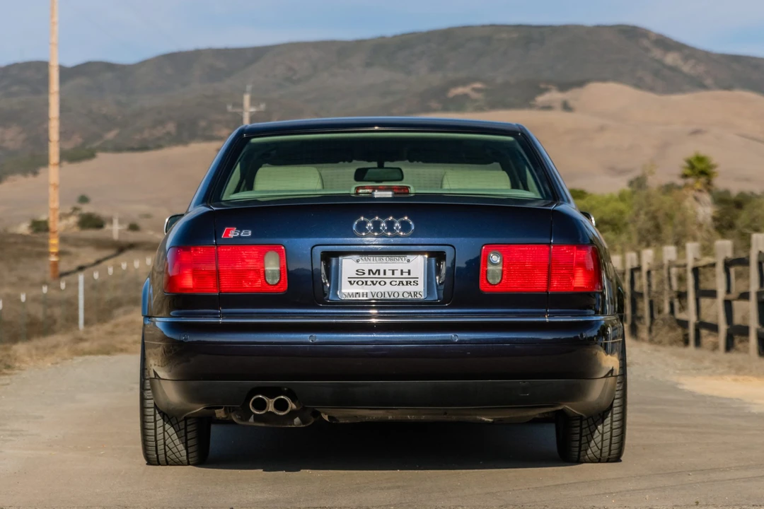 2002 Audi D2 S8 - Image 8 of 31
