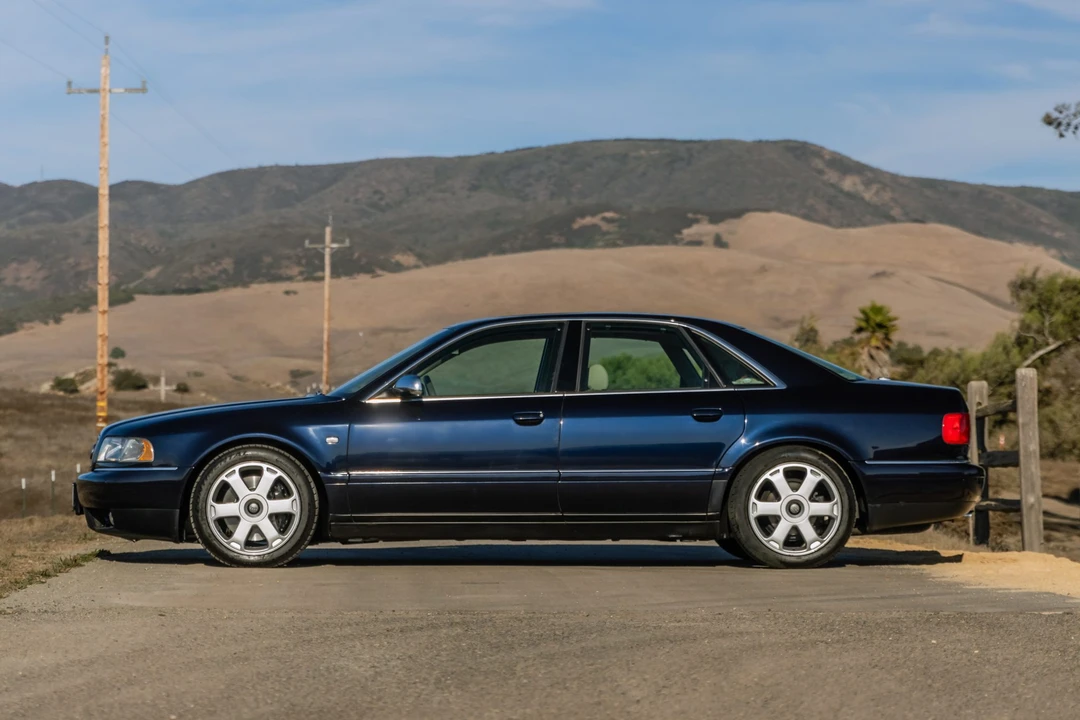 2002 Audi D2 S8 - Image 11 of 31