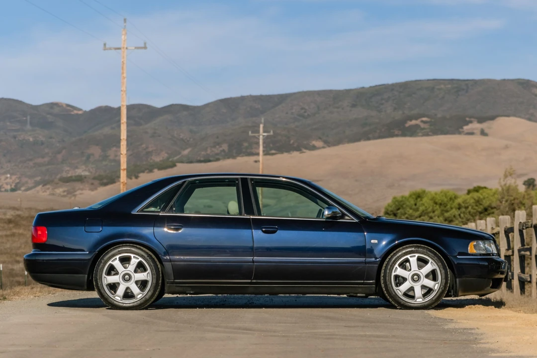 2002 Audi D2 S8 - Image 5 of 31