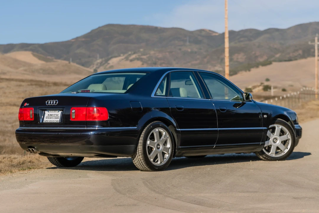 2002 Audi D2 S8 - Image 6 of 31