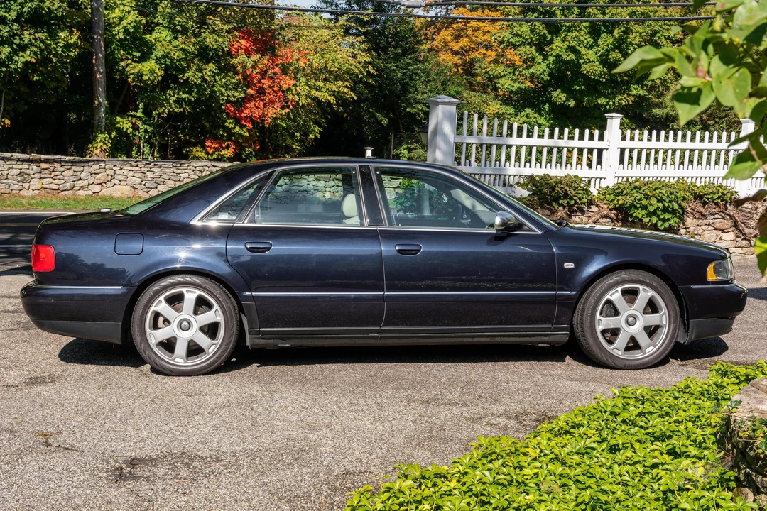 2002 Audi D2 S8 - Image 3 of 31