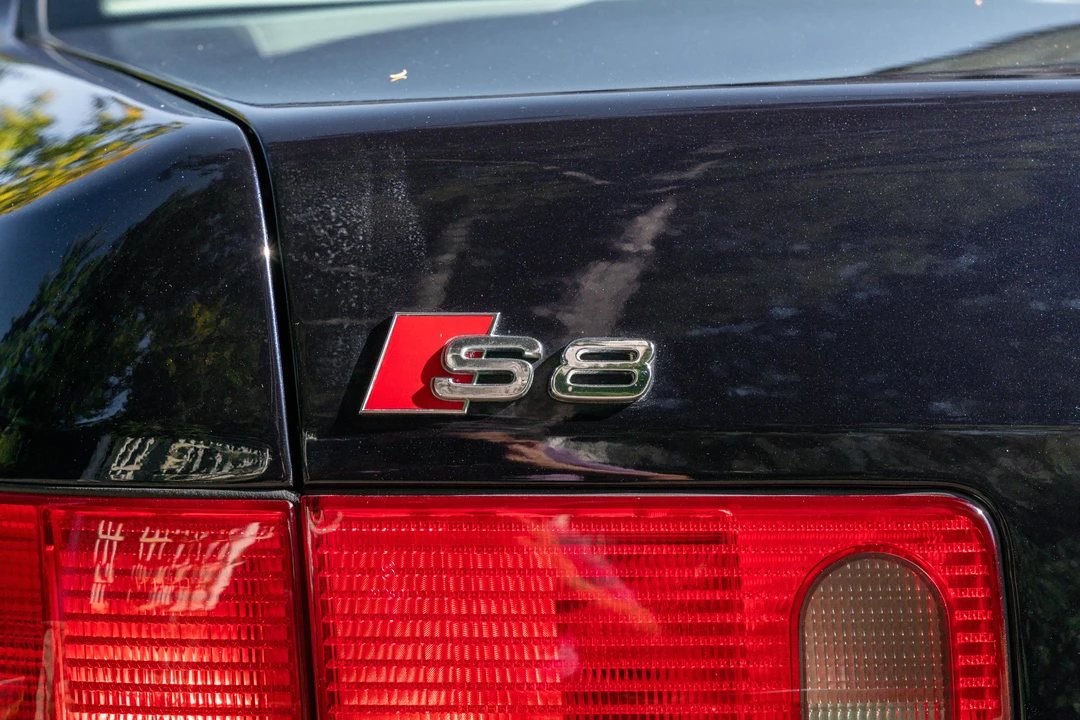 2002 Audi D2 S8 - Image 15 of 31