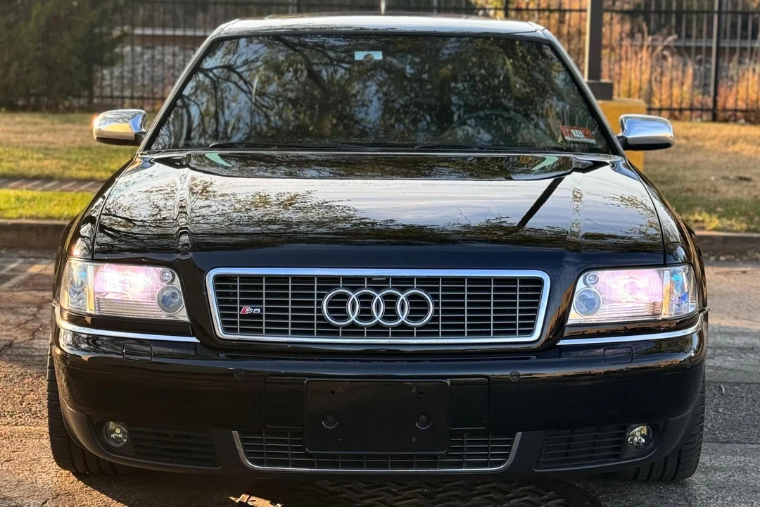 2002 Audi D2 S8 - Image 2 of 29