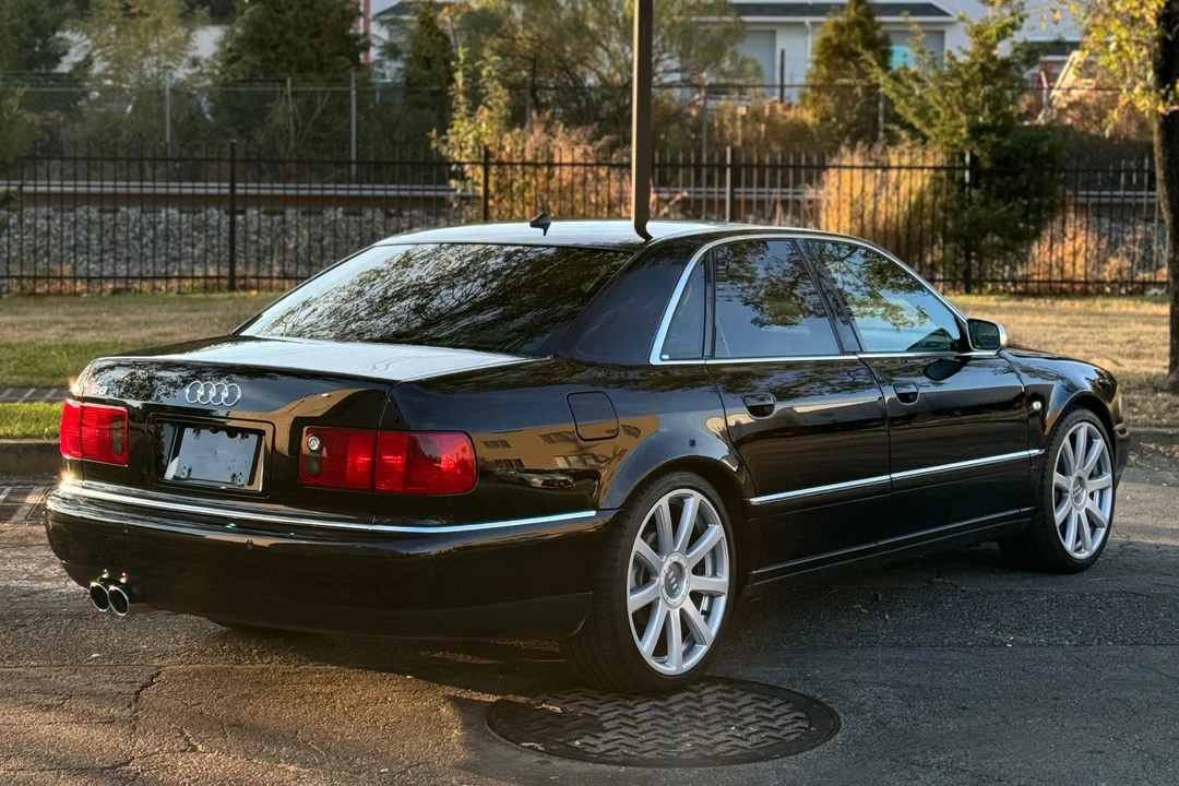 2002 Audi D2 S8 - Image 16 of 29