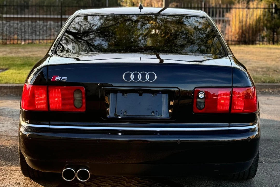 2002 Audi D2 S8 - Image 5 of 29