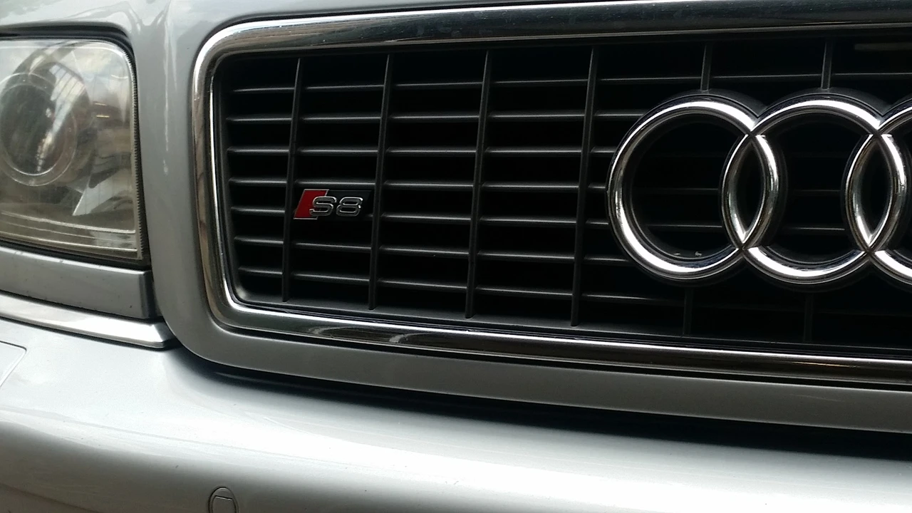 2002 Audi D2 S8 - Image 17 of 31