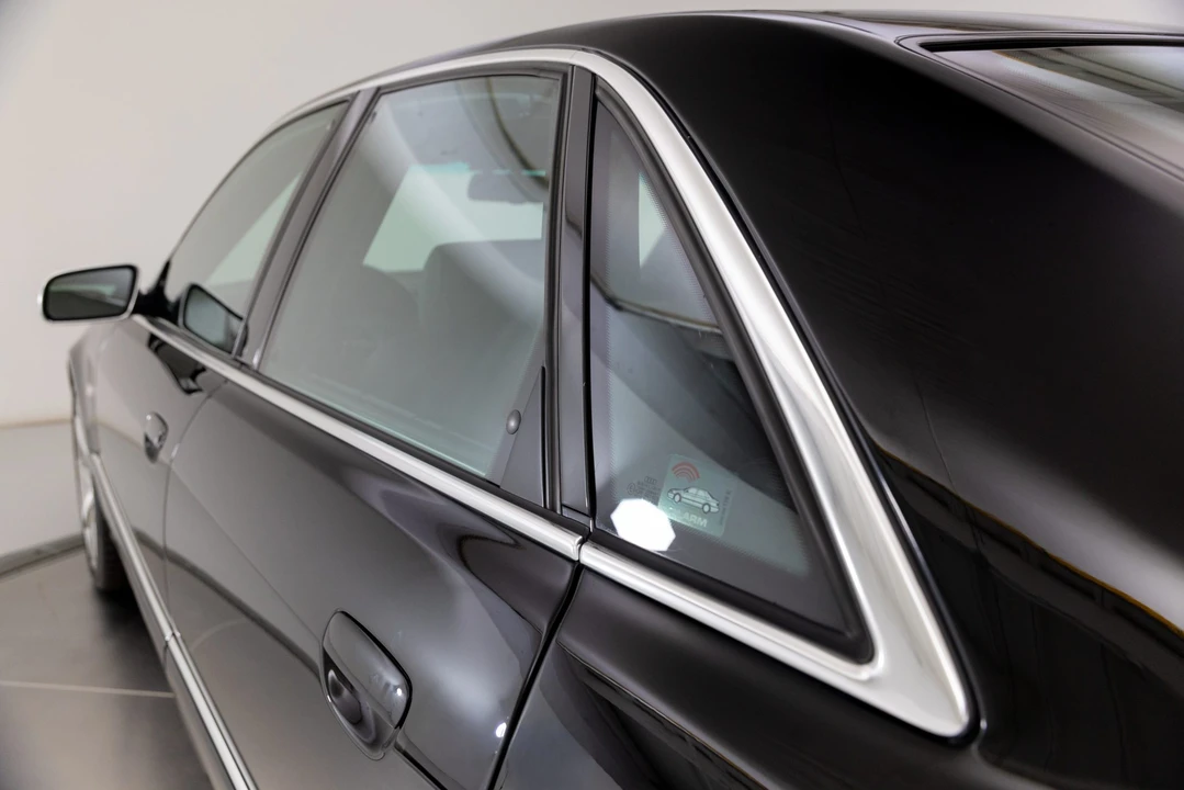 2002 Audi D2 S8 - Image 23 of 31