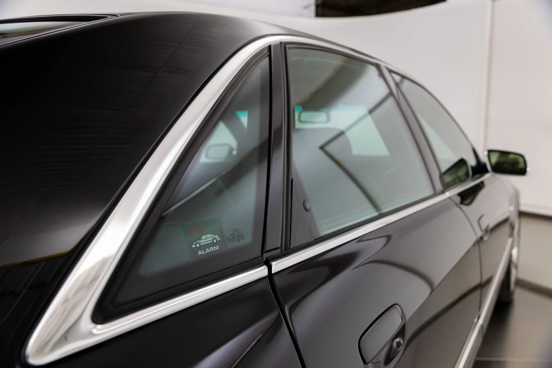 2002 Audi D2 S8 - Image 19 of 31