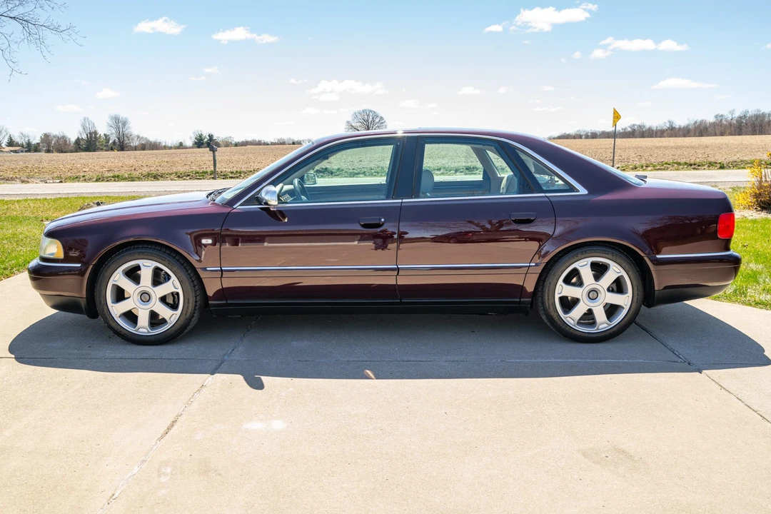 2002 Audi D2 S8 - Image 9 of 31