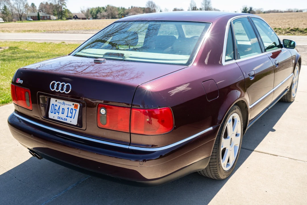 2002 Audi D2 S8 - Image 6 of 31
