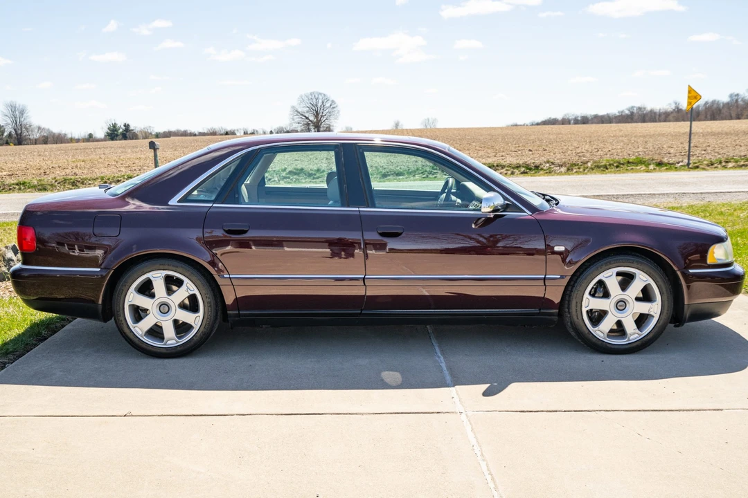 2002 Audi D2 S8 - Image 5 of 31