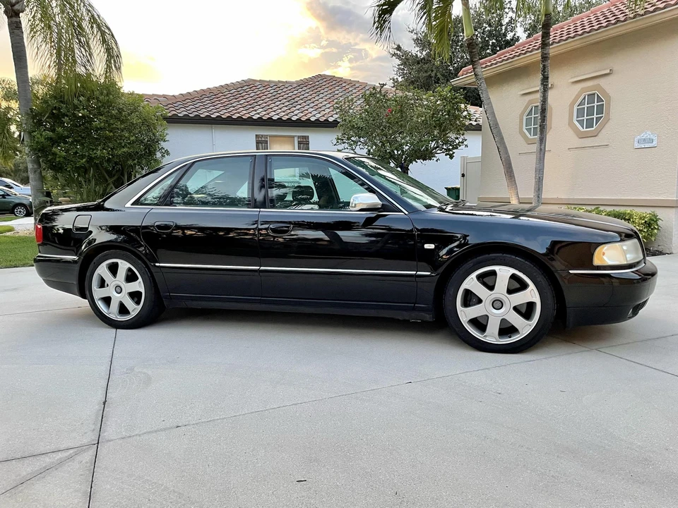 2002 Audi D2 S8 - Image 14 of 31