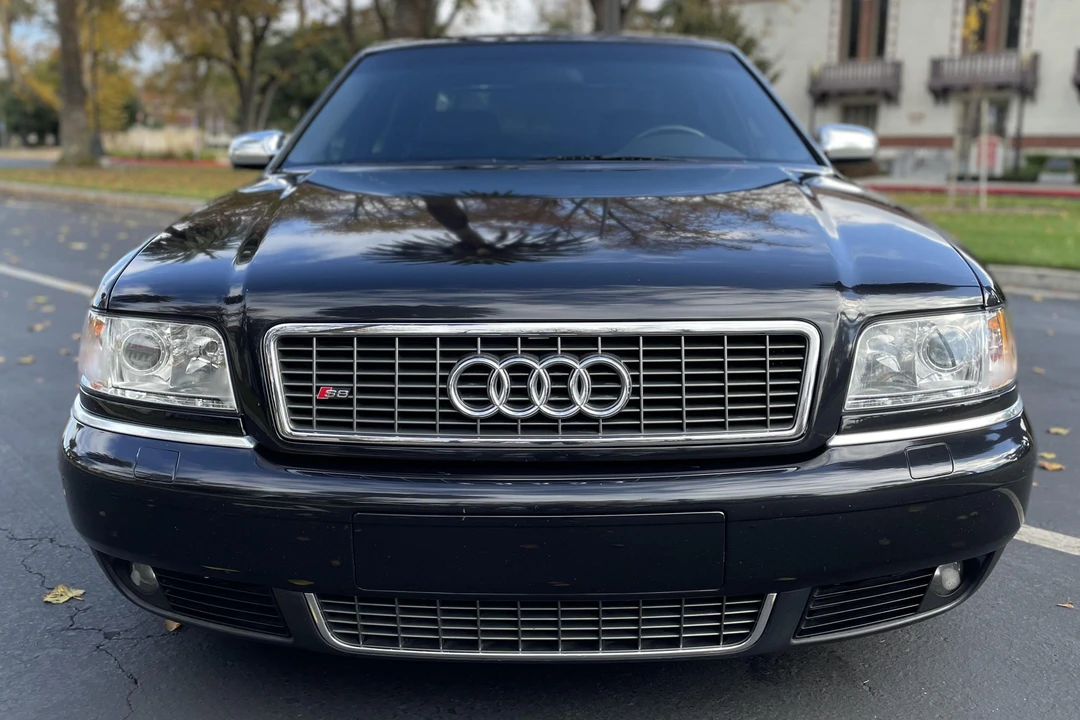 2002 Audi D2 S8 - Image 2 of 31