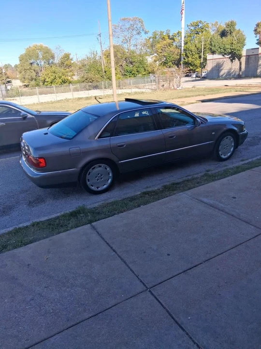 2002 Audi D2 A8 - Image 4 of 6