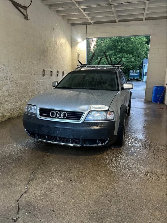 2002 Audi Allroad - Image 2 of 10