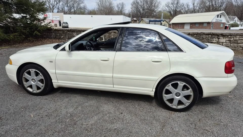 2002 Audi B5 S4 - Image 5 of 19