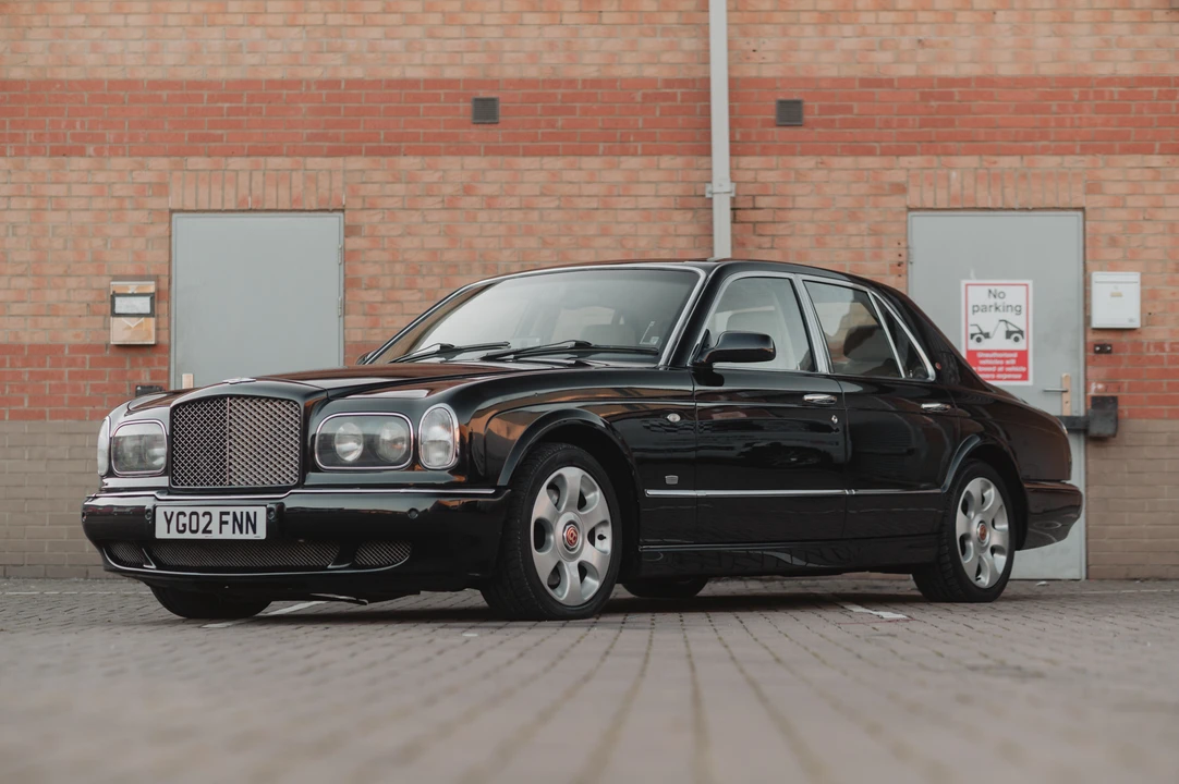 2002 Bentley Arnage R & RL - Image 2 of 31