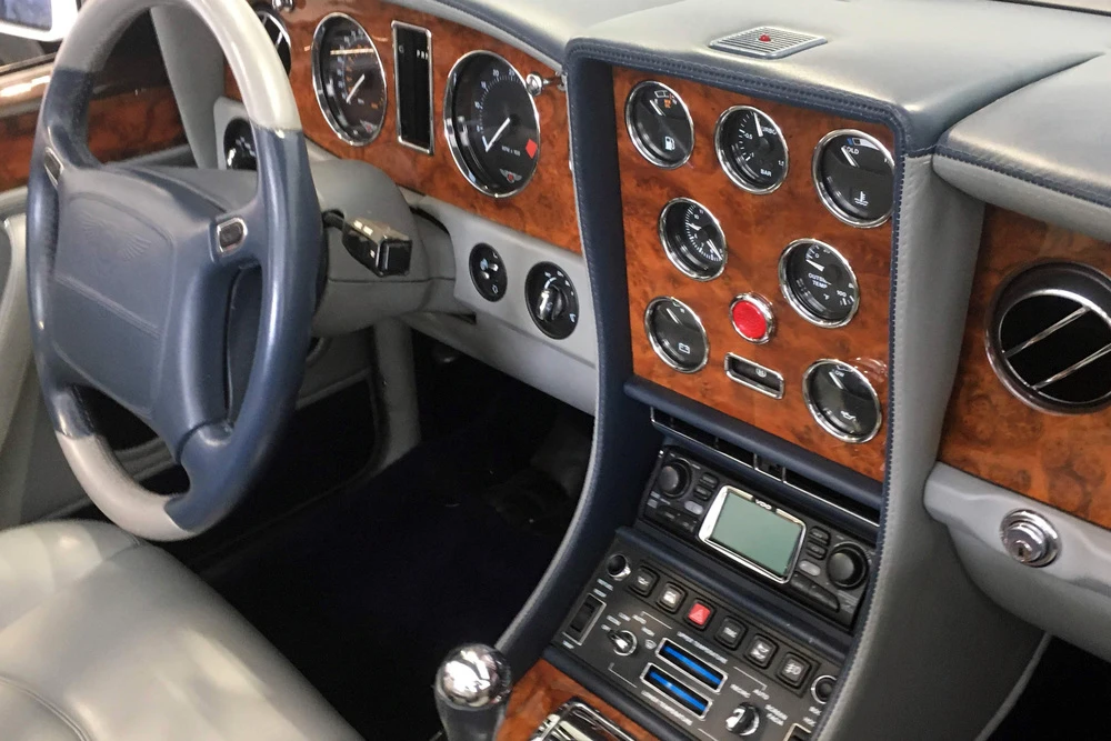 2002 Bentley Azure 1st Gen - Image 5 of 11