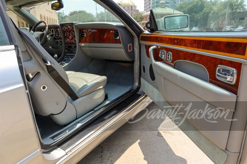 2002 Bentley Azure 1st Gen - Image 5 of 11