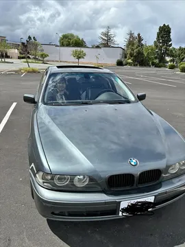 2002 BMW 530i