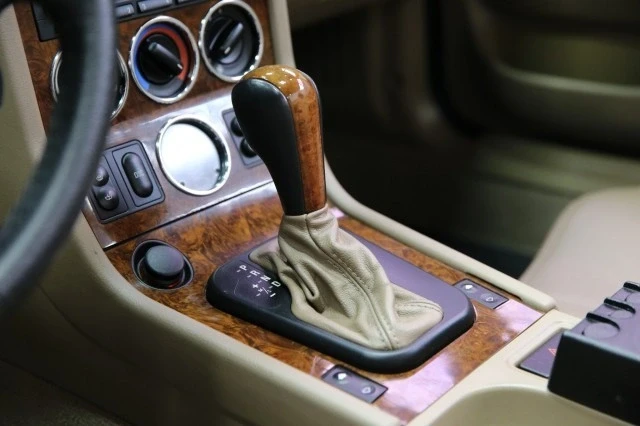 2002 BMW Z3 Roadster - Image 13 of 21