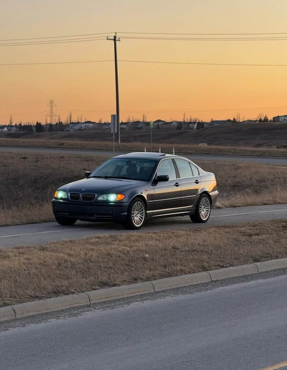 2002 BMW 3 Series - Image 2 of 9