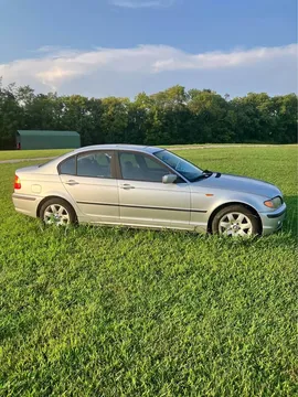 2002 BMW 3 Series 320i Sedan