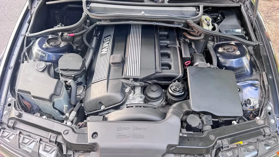 2002 BMW E46 3 Series - Image 9 of 17