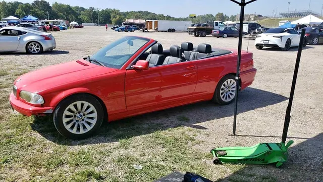 2002 BMW 3 Series 325Ci Convertible 2D