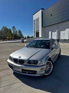 2002 BMW 3 Series 325Ci Coupe