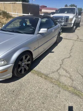 2002 BMW 3 Series 325i Convertible 2D