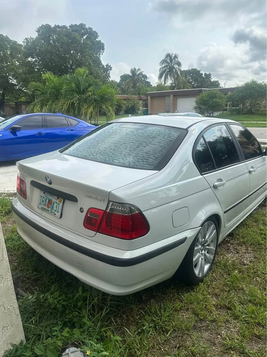 2002 BMW E46 3 Series - Image 4 of 17