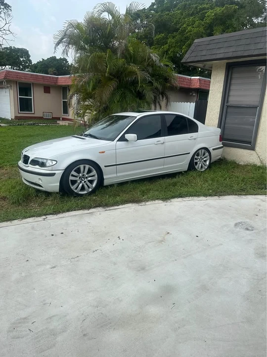 2002 BMW E46 3 Series - Image 2 of 17