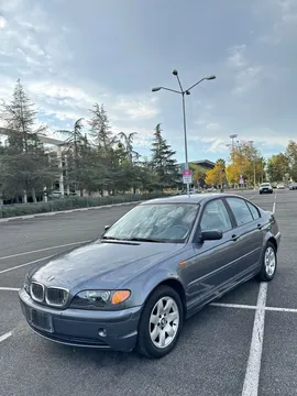 2002 BMW 3 Series 325i Sedan